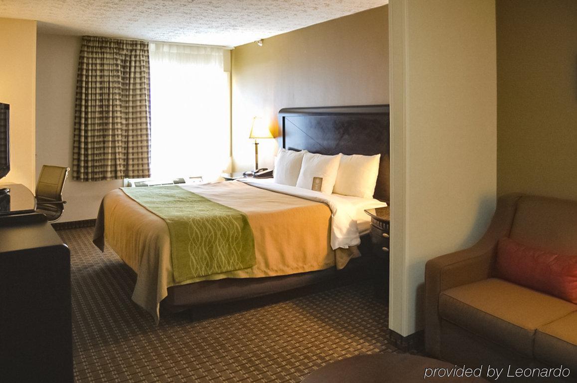 Comfort Inn Medford-Long Island Экстерьер фото